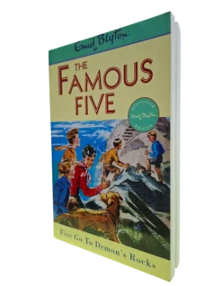 ENID BLYTON: THE FAMOUS FIVE - Five Go To Demon's Rocks