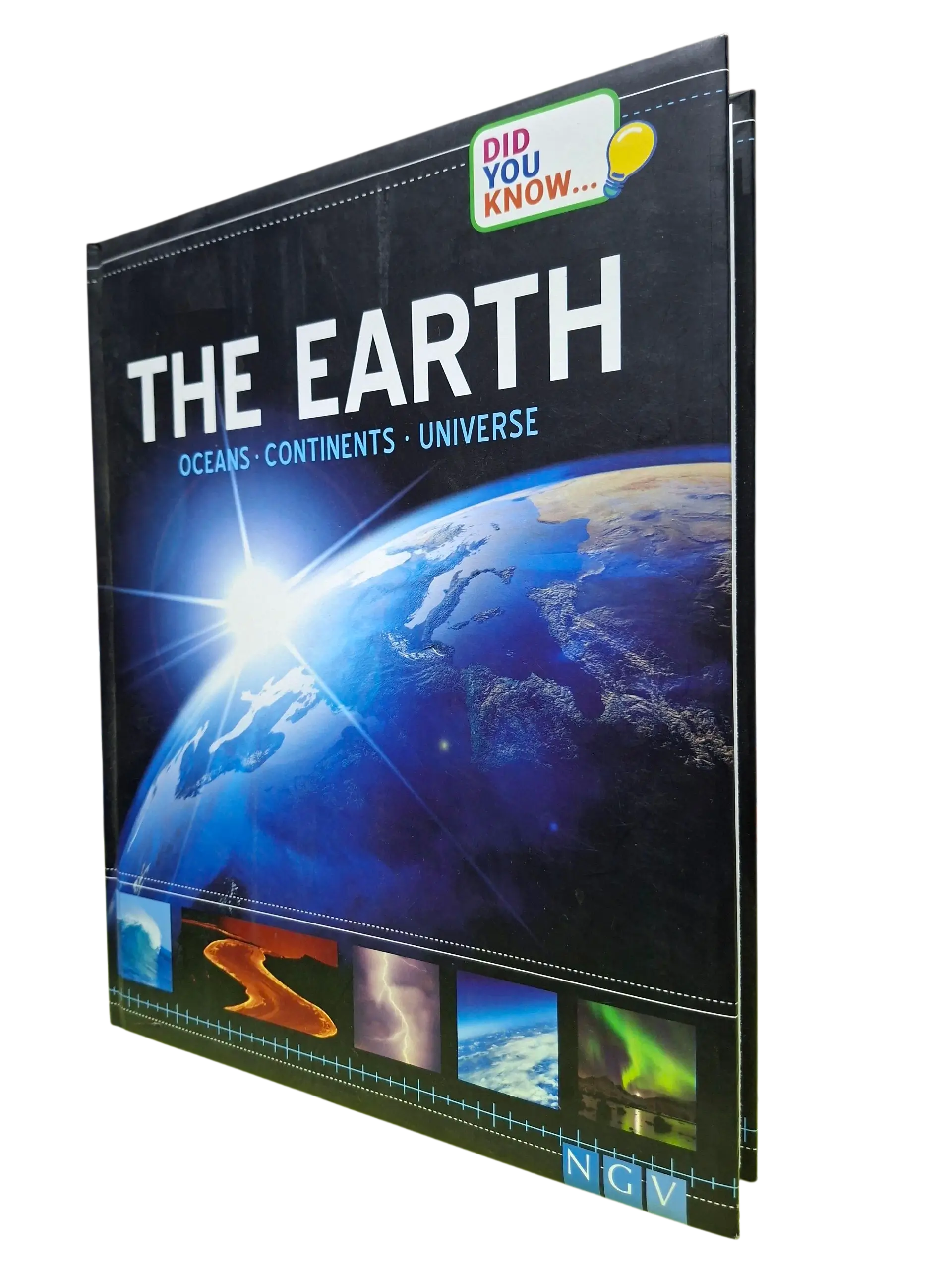 A WORLD OF KNOWLEDGE: EARTH (Age 10 & Above)